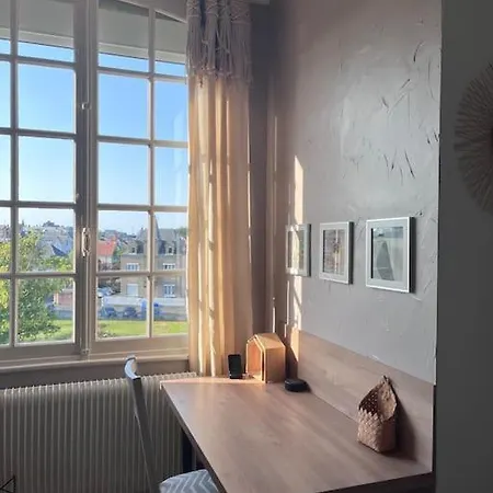 Appt Lumineux - 2 - Et Commerces